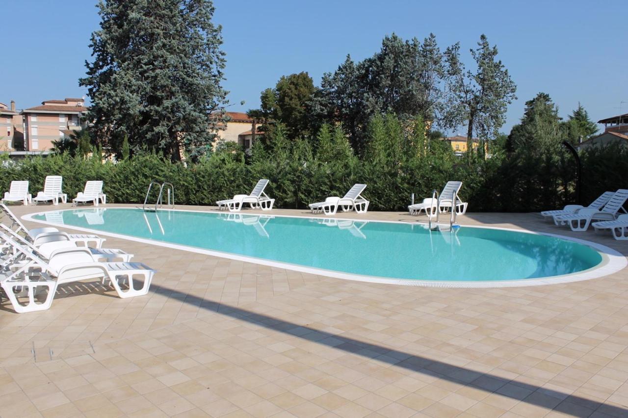 Casa Di Chiara Appartement Peschiera del Garda Buitenkant foto