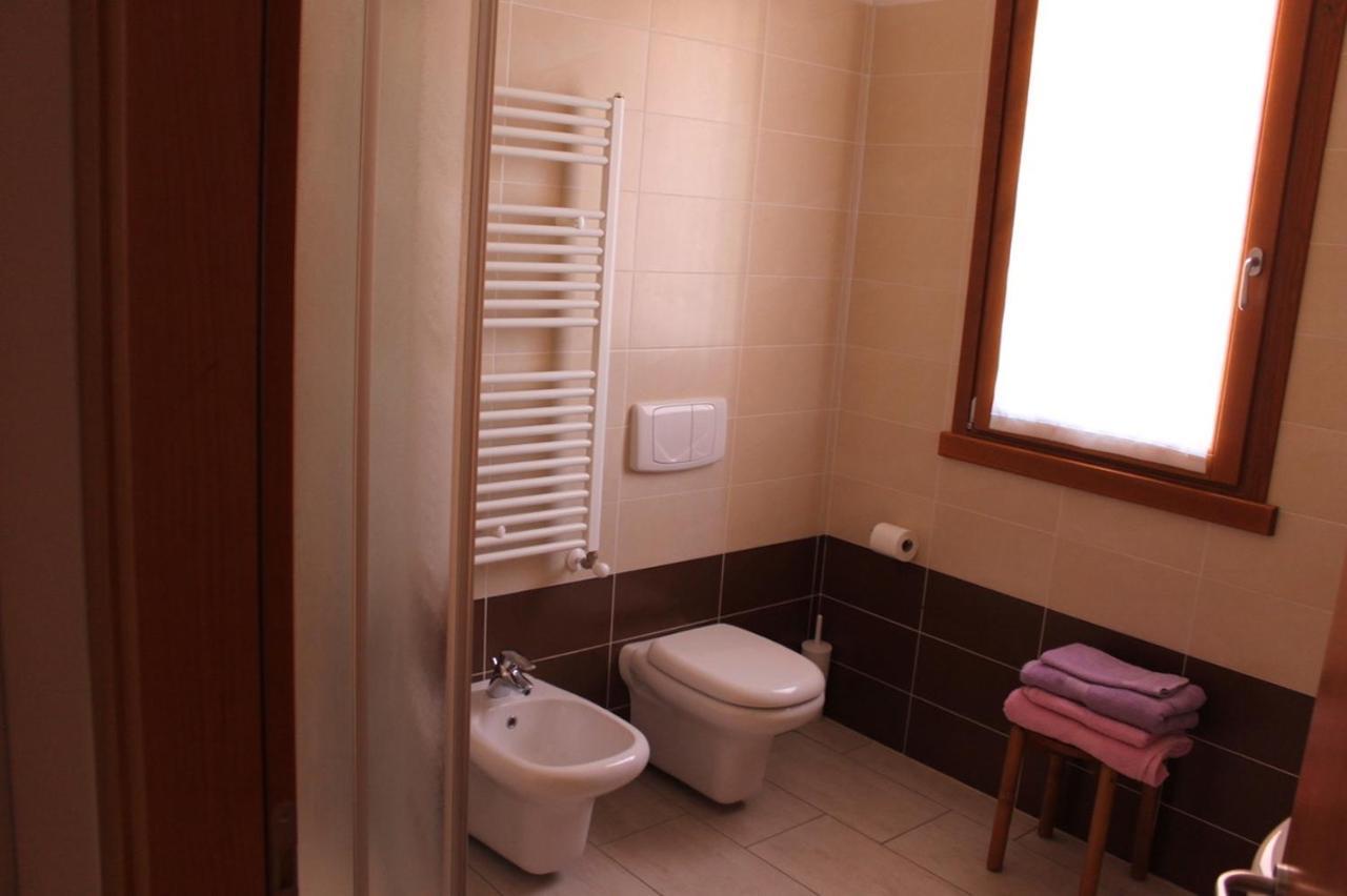 Casa Di Chiara Appartement Peschiera del Garda Buitenkant foto